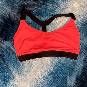 Sports bra
